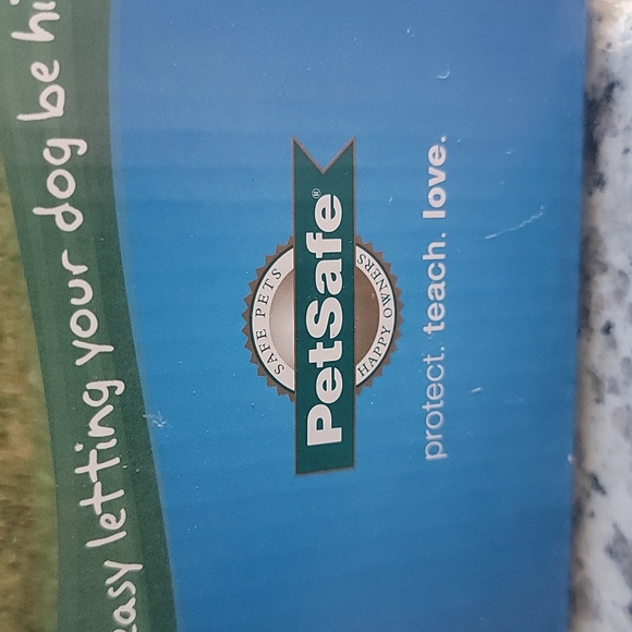 Petsafe In-Ground Wireless Fence, NWOT - Picture 2 of 5